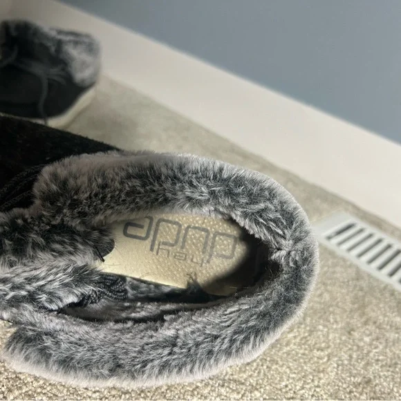 đź’™HEYDUDE Wendy Britt Wool Folded Shoe size: 9 - Picture 8 of 12